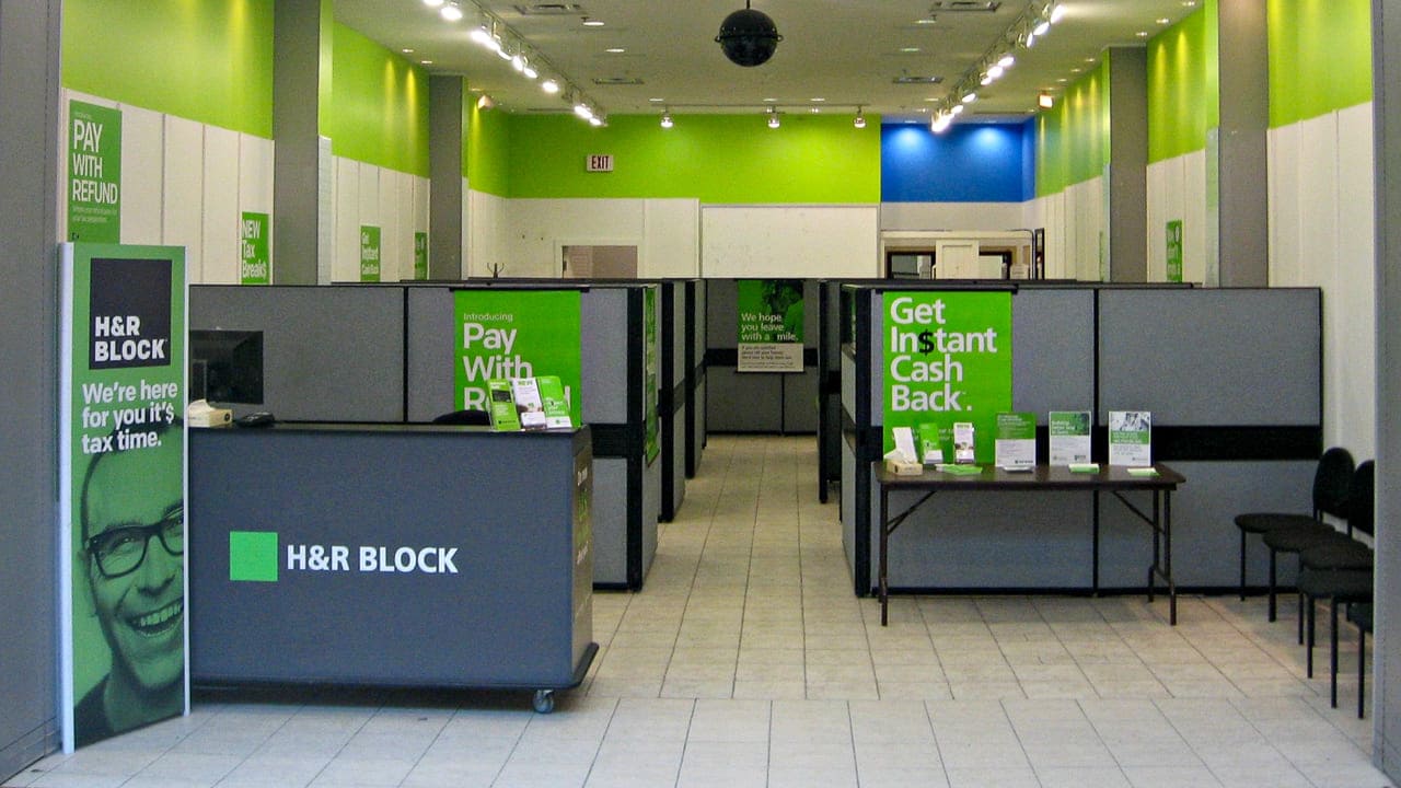 H&R BLOCK-TROIS RIVIERES QUEBEC