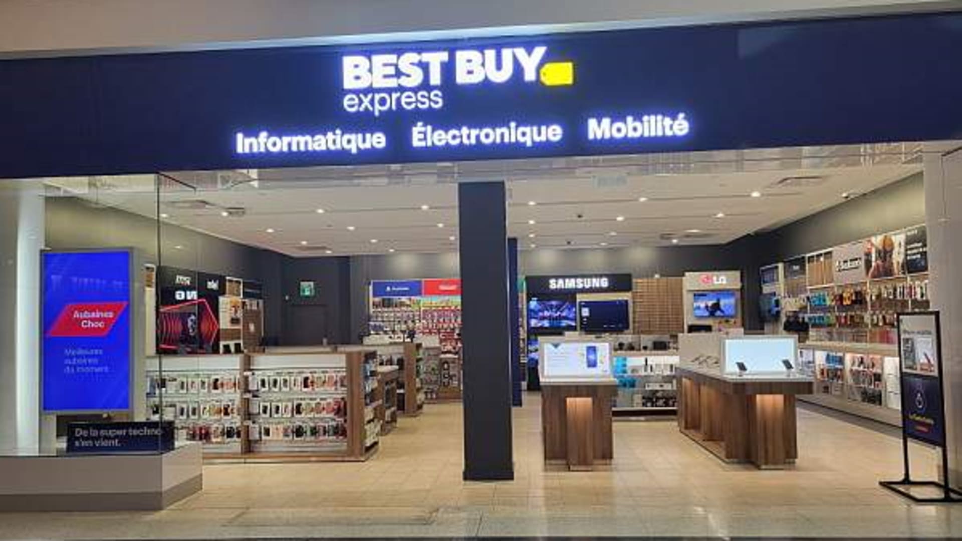 Best buy express store inside